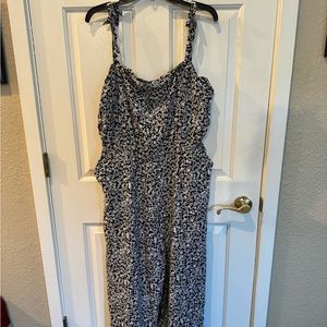 Gap navy romper/jumpsuit XXL